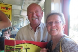 100. Montagsdemo am Flughafen