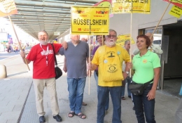 100. Montagsdemo am Flughafen