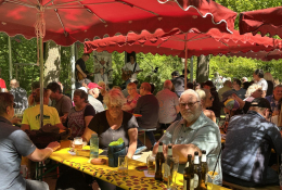 Traditionelle 1. Maifeier am Naturfreundehaus